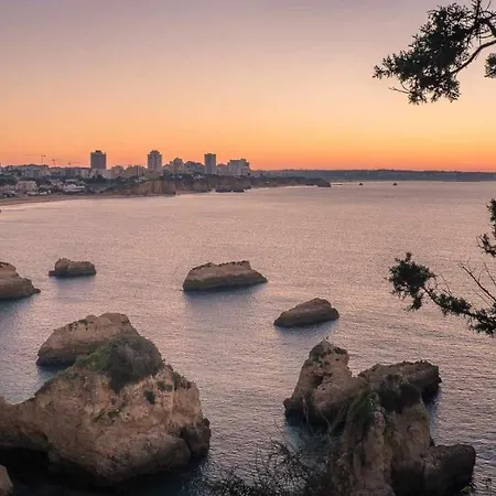 Torre Da Rocha Frente Ao Mar Apartamento Portimão
